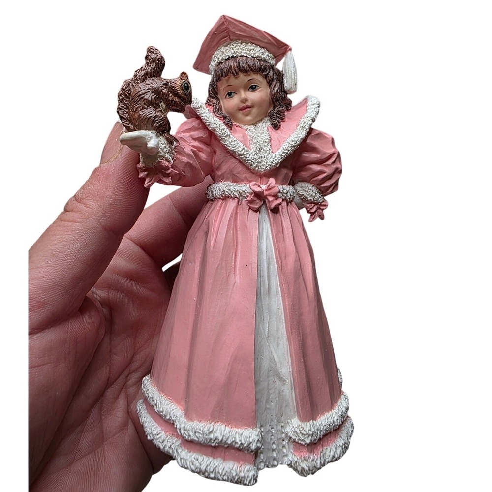 Maud Humphrey Bogart Winter Friends Figurine H5552 Pink Girl Squirrel‎ COA Box
